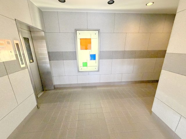 藤和シティホームズ上新庄駅前のエントランス