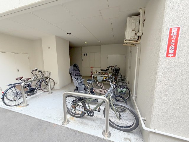 藤和シティホームズ上新庄駅前の駐車場