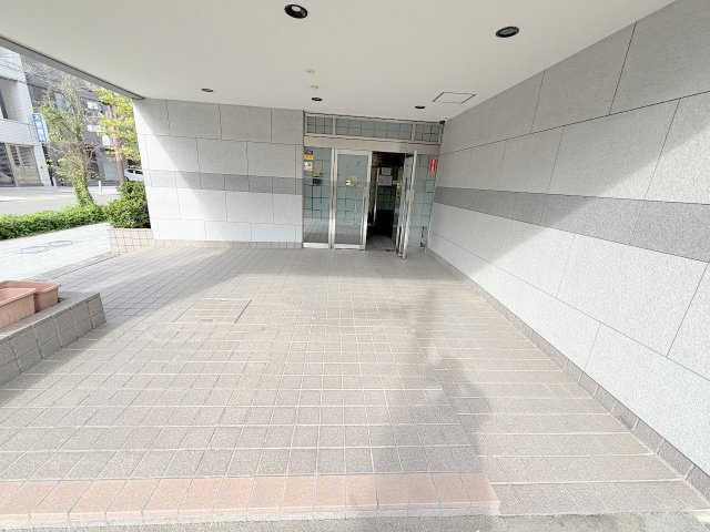 藤和シティホームズ上新庄駅前のロビー