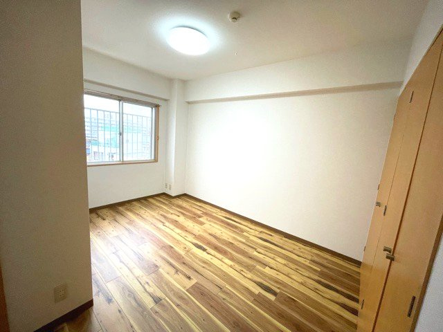 ノーブルヴィサージュ朝霞台の洋室