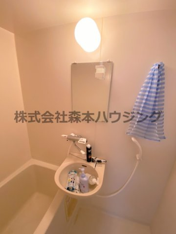 【洗面所】 | 　メゾン山本 | 洗面所です