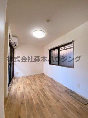 【洋室】 | 　メゾン山本 | 使いやすい洋室です
