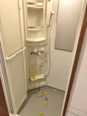 バス