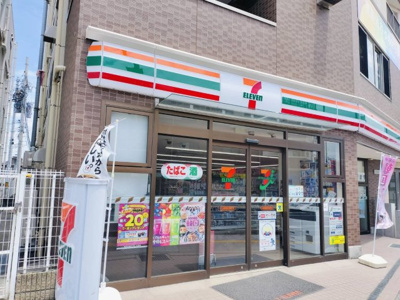 セブン-イレブン 小田急高座渋谷東口店 徒歩3分。 210m