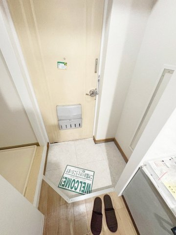 【玄関】カーサよねやま