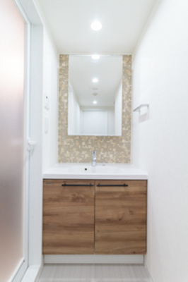 【洗面所】 | ラペルラ世田谷赤堤 | ※写真は同タイプ住戸です。