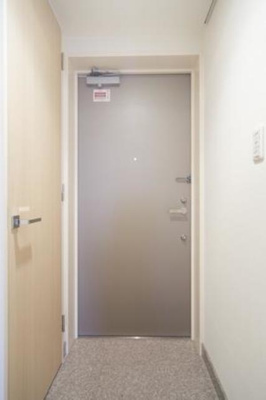 【玄関】 | ユニゾンタワー | ※写真は同タイプ住戸です。
