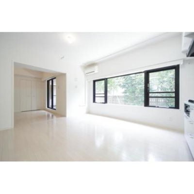 【居間・リビング】 | プラムコート東中野 | ※写真は同タイプ住戸です。