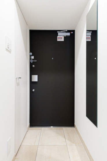 【玄関】 | プライムレジデンス渋谷 | ※写真は同タイプ住戸です。