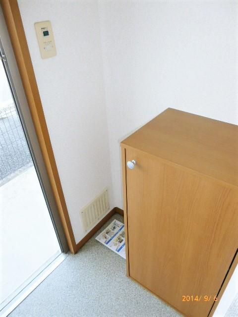 リヴェールハイムの玄関