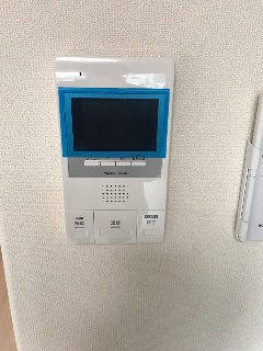 サンプレス八筋の内装|カメラ付インターホン