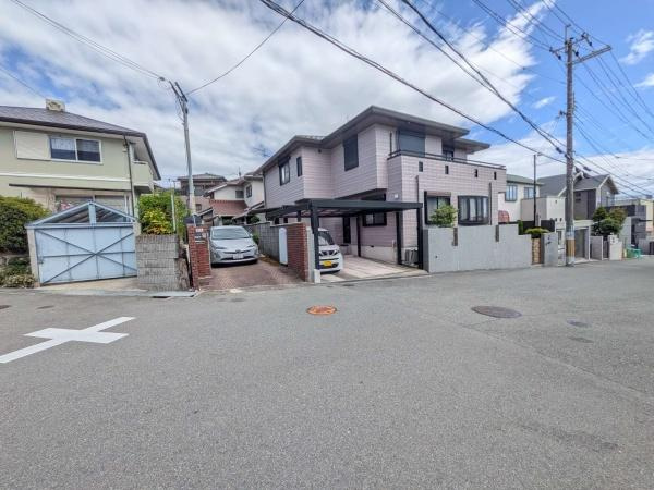 【前面道路含む現地写真】