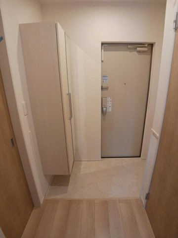スカイノッツ北赤羽の玄関