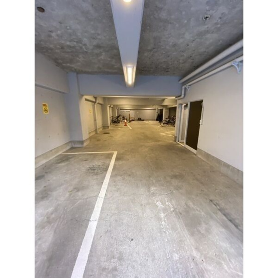 【駐車場】 | 丸の内中駒ビル
