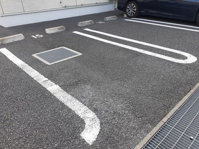 【駐車場】 | ゼファーＢ