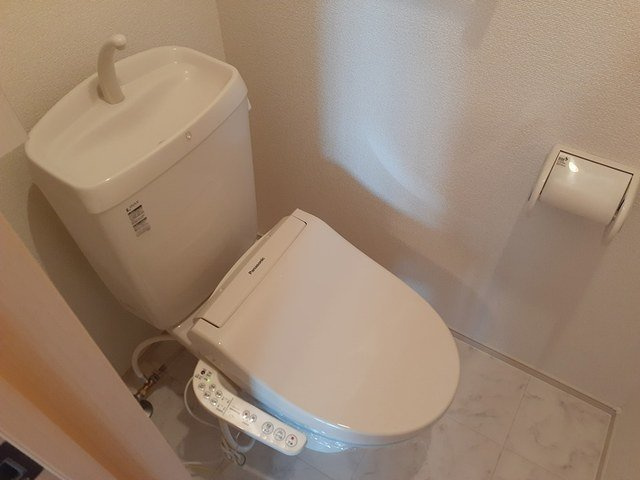 【トイレ】 | ゼファーＢ