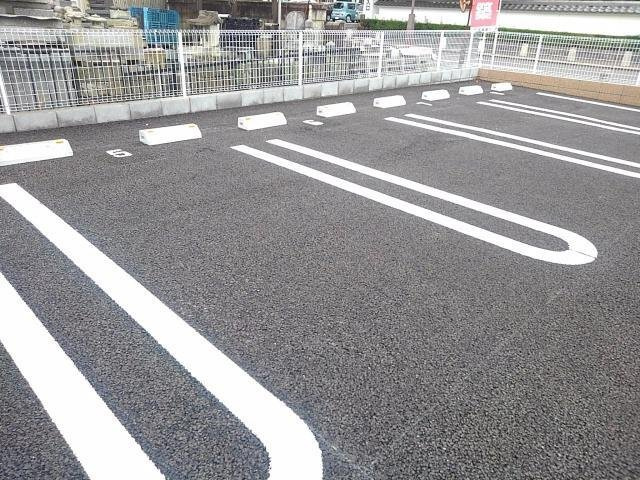 【駐車場】 | カーサ・スペラーレＢ
