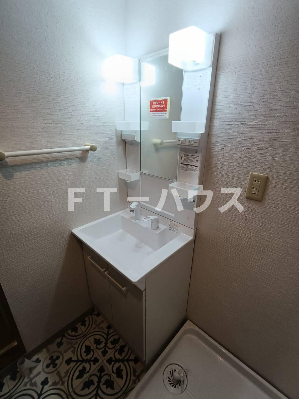 サンヒルズⅡの独立洗面台