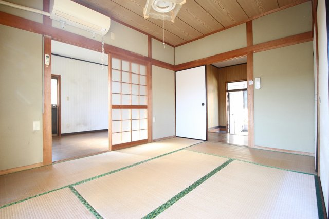曽於市財部町南俣の一戸建ての寝室|寝室です