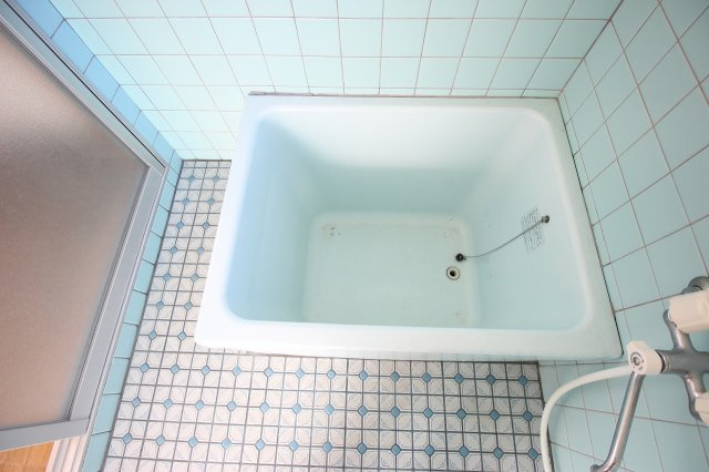 曽於市財部町南俣の一戸建ての浴室|ゆったり過ごせるお風呂です