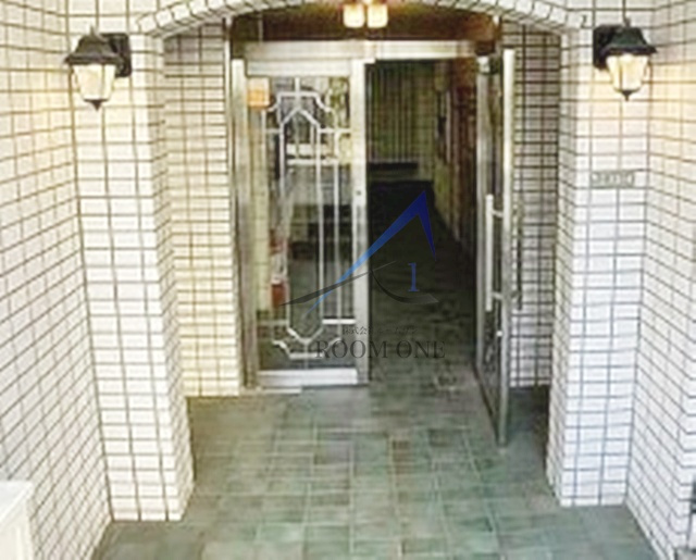 ハイタウン駒沢公園のエントランス|エントランスです。