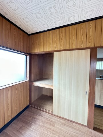アパート　芦屋市三条町の収納