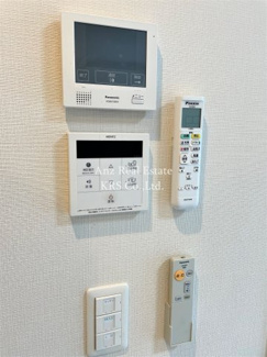 【その他】 | ブラン エム | 居ながら訪問者を確認できます！モニタ付きインターホン！