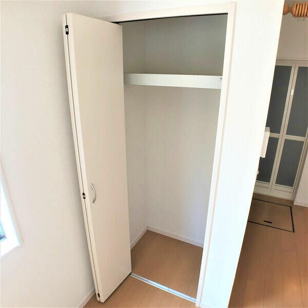ウィステリアスハイツの収納
