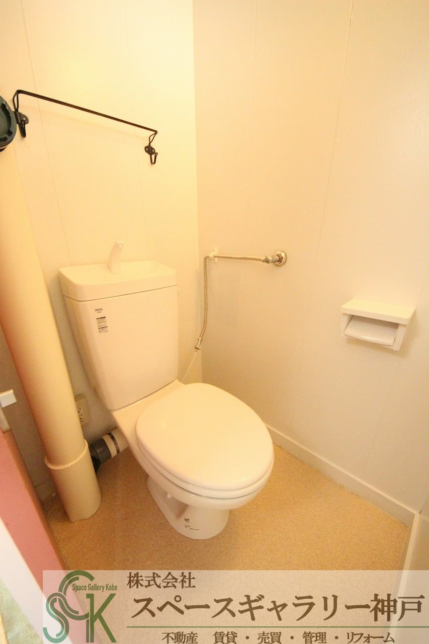 鶴甲(ツルカブト)のトイレ|※お部屋により仕様が異なる可能性があります。
