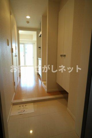 プライムアーバン神楽坂【おとり物件なし】#学生・社会人にオススメ！初期費用分割払いOK！の玄関|内装の色が異なる場合がございますので、現地にて確認下さい。※参考写真