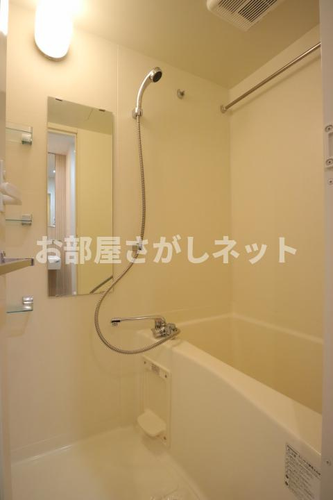 プライムアーバン神楽坂【おとり物件なし】#学生・社会人にオススメ！初期費用分割払いOK！の浴室|内装の色が異なる場合がございますので、現地にて確認下さい。※参考写真