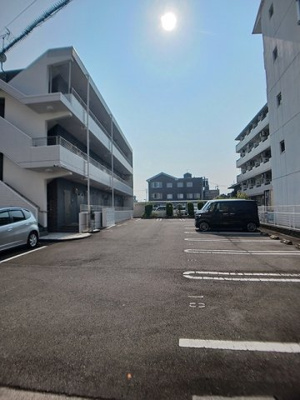 【駐車場】 | アプレザンレーヴ