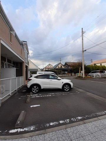 【駐車場】 | メゾン・フローラ