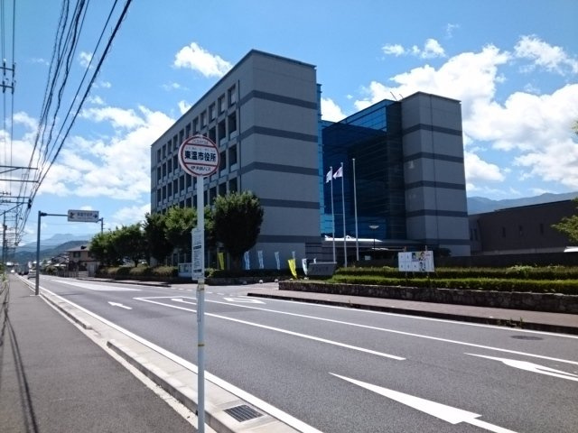 【周辺】 | メゾン・フローラ | 東温市役所様まで1100m