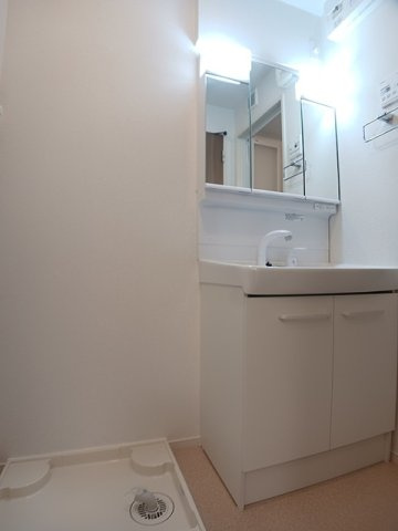 【洗面所】 | ア・ピアチェーレ　Ｆ