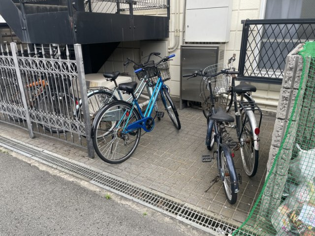 手柄マンションの駐車場