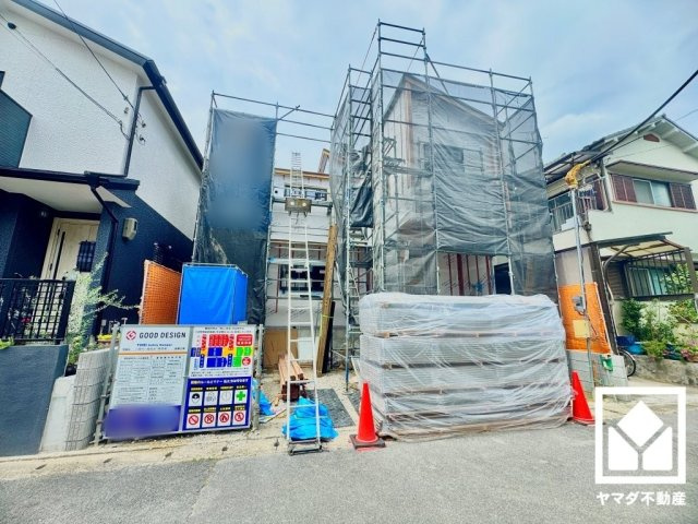 八幡市八幡長田　1期の外観
