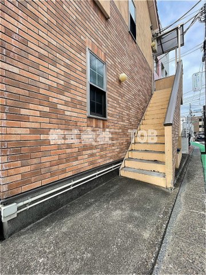 【エントランス】 | ペルシアーナ三鷹台