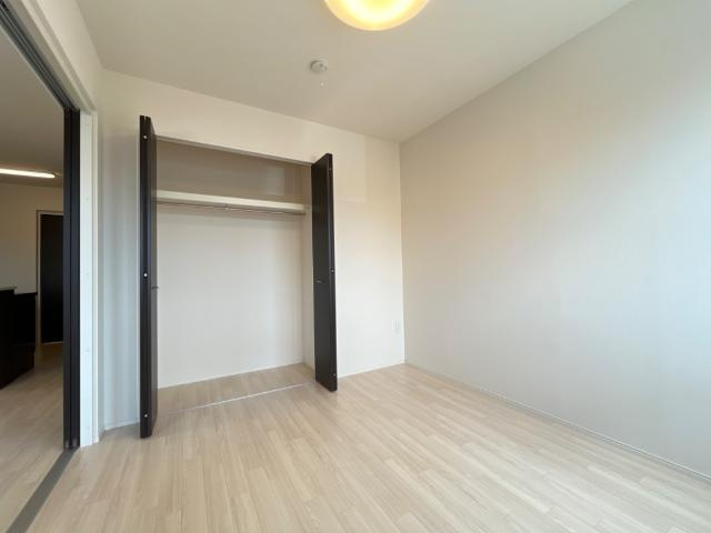 ＫＩＮＯＰＩＯ　ＳＡＮＢＯＮＭＡＴＳＵの収納|クローゼット