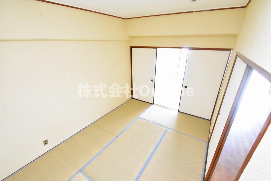 沼ハイツの和室