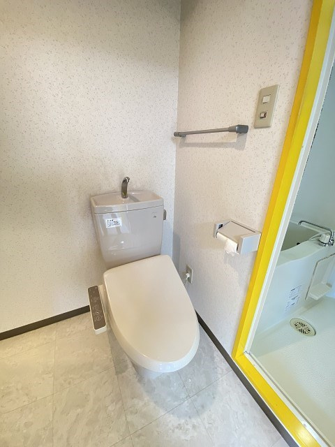 レザムルーズ西宮のトイレ