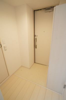 リブリ・大熊の玄関