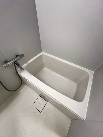 ヴァンベール宍戸の浴室