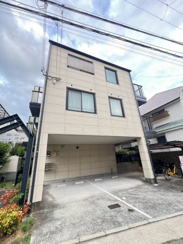 ヴァンベール宍戸の外観