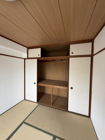 ビバリーハウス須磨２番館の和室