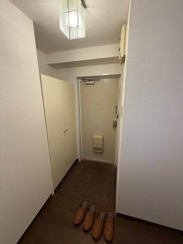ビバリーハウス須磨２番館の玄関