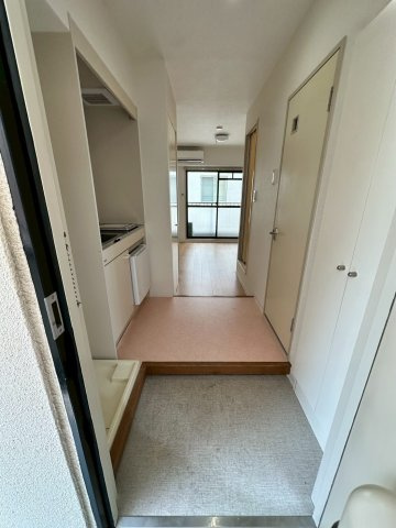 レヂデンス夙川の玄関
