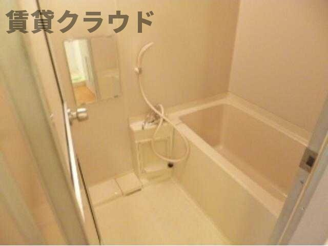 プリヴェール末広の浴室|落ち着いた空間のお風呂です