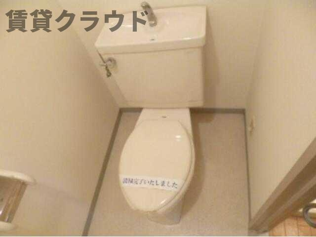 プリヴェール末広のトイレ|シンプルで使いやすいトイレです