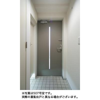 ラフィネ築地の玄関